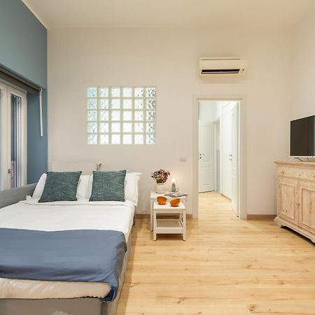 Trevi Fountain Boutique Apartment โรม ภายนอก รูปภาพ
