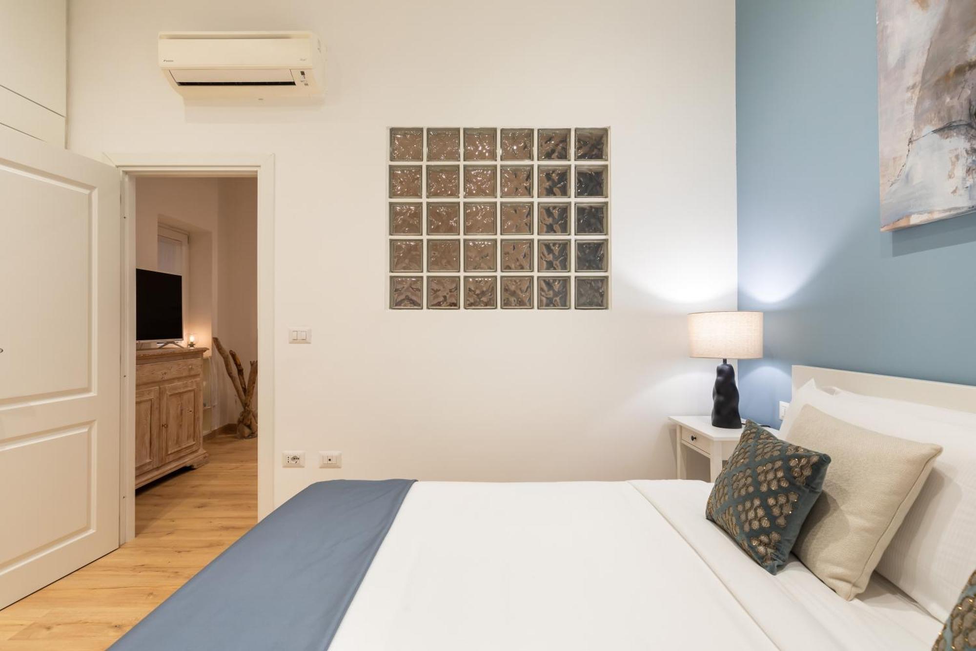 Trevi Fountain Boutique Apartment โรม ภายนอก รูปภาพ